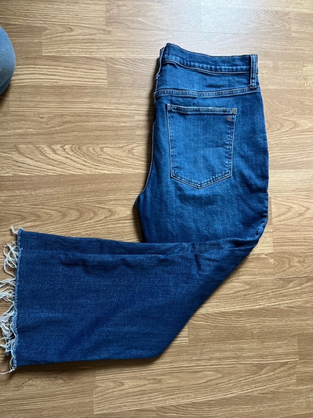 Madewell mid rise kick out jeans - Picture 8 of 15